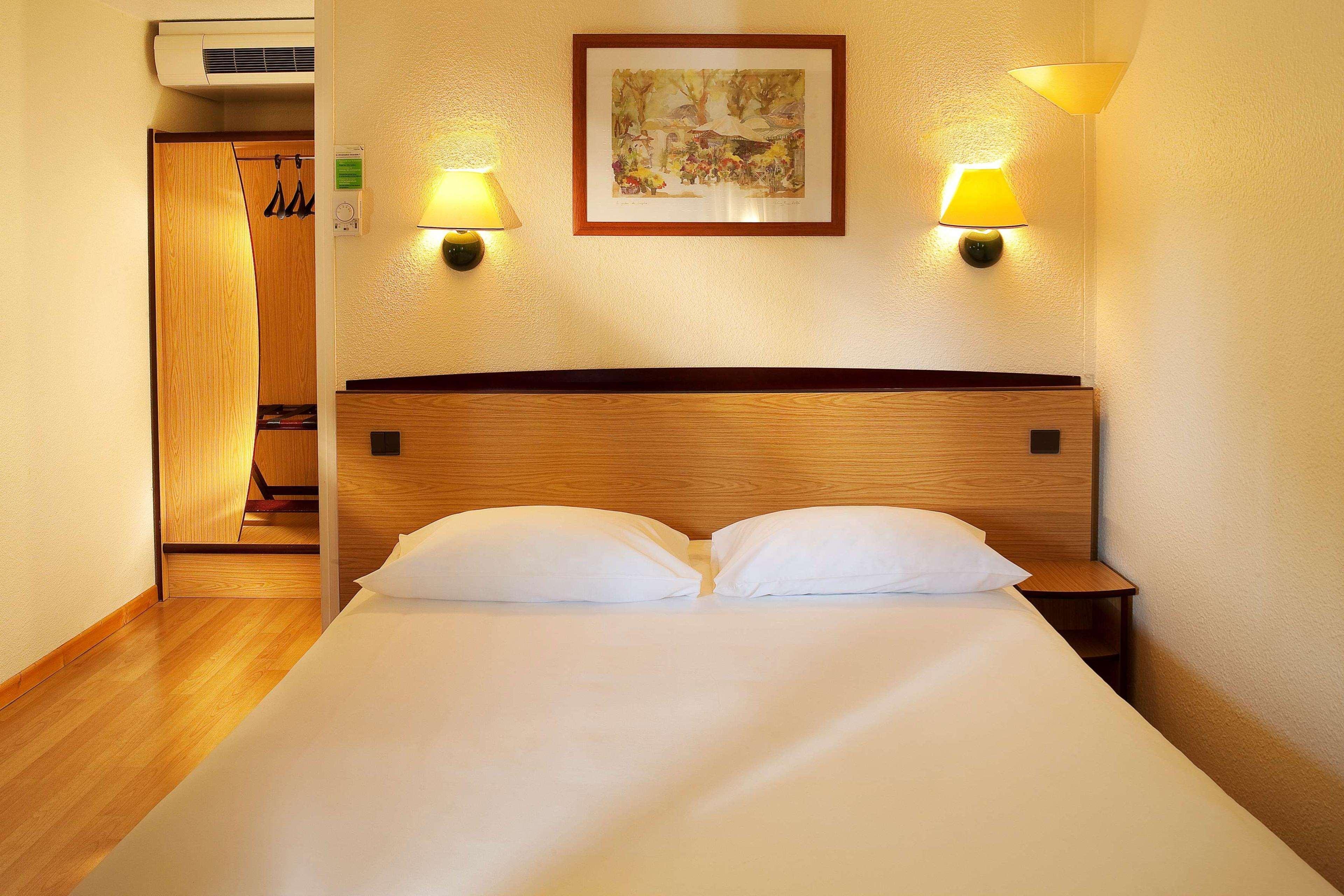 Hotel De La Briere Trignac Luaran gambar